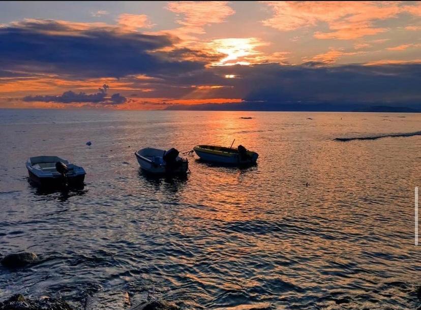 Casa Tranquilla A Pochissimi Passi Dal Mare Villa Sant'Andrea  Exterior foto